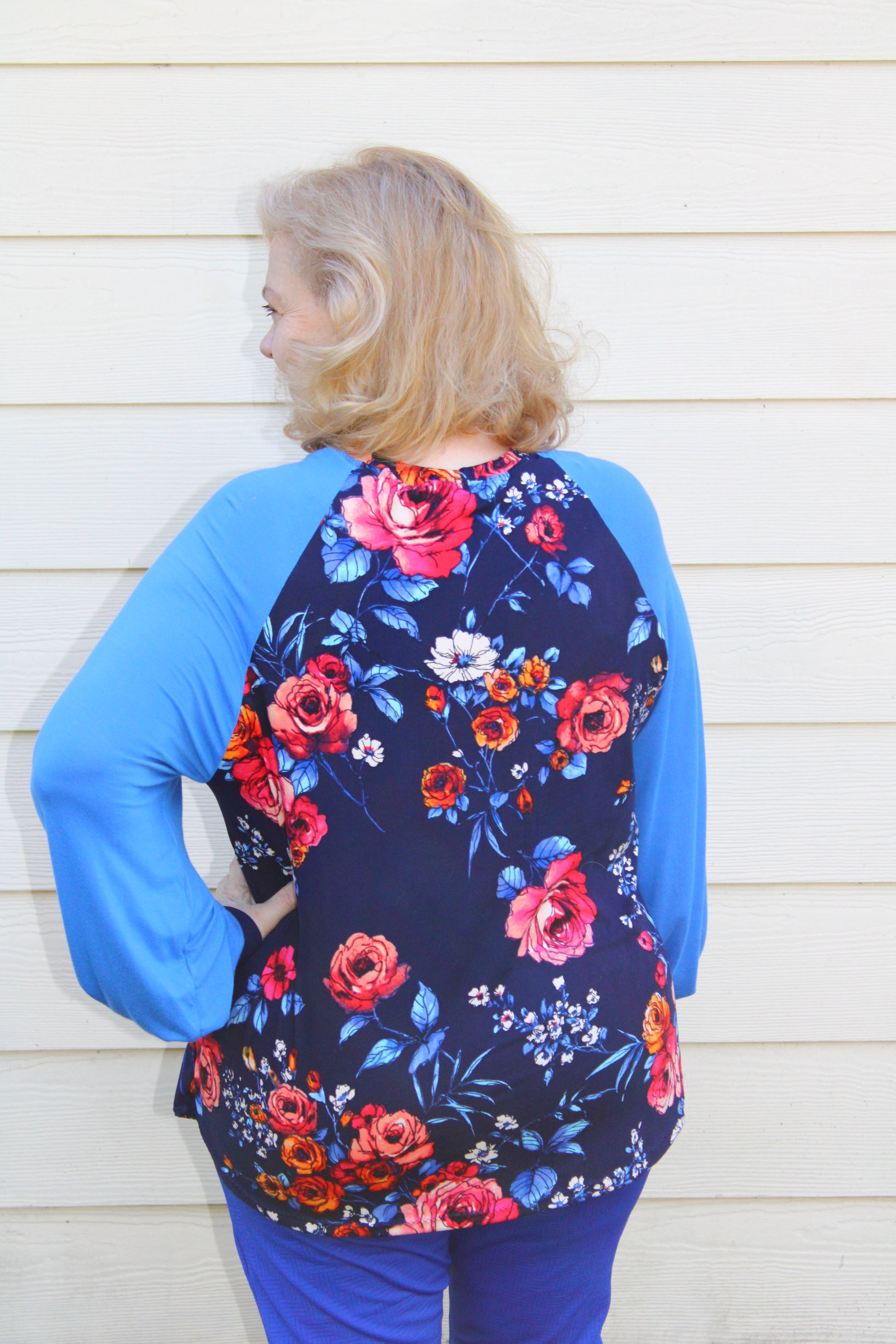 Aspen Raglan